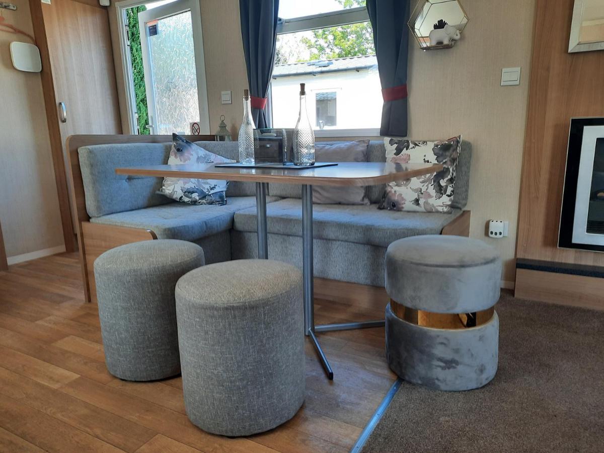 Haggerston Castle 3 Bedroom Deluxe Holiday Home Cheswick  Luaran gambar
