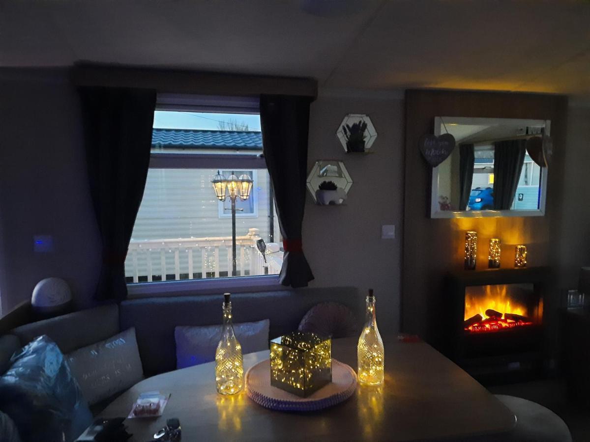 Haggerston Castle 3 Bedroom Deluxe Holiday Home Cheswick  Luaran gambar