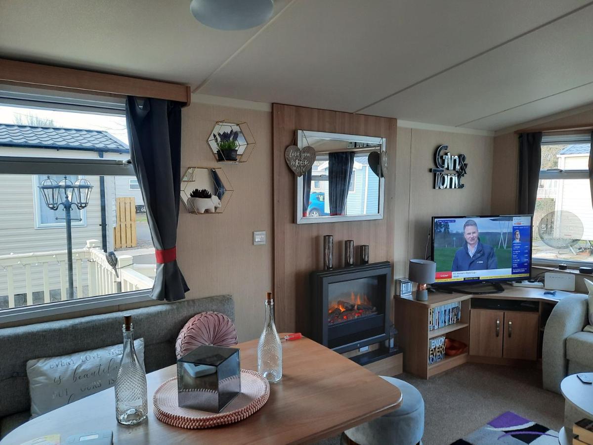 Haggerston Castle 3 Bedroom Deluxe Holiday Home Cheswick  Luaran gambar